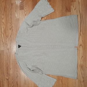 Torrid size 3 ivory bell sleeve open cardigan